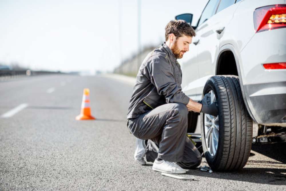 Roadside Assistance Must-Have for Driver